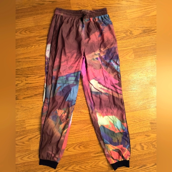 Multi jewel-colored nylon joggers - Picture 3 of 6